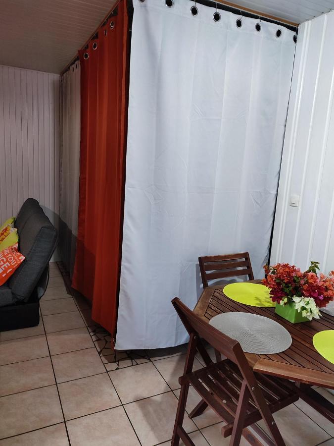 Les Cactus Apartment Bellefontaine Bagian luar foto