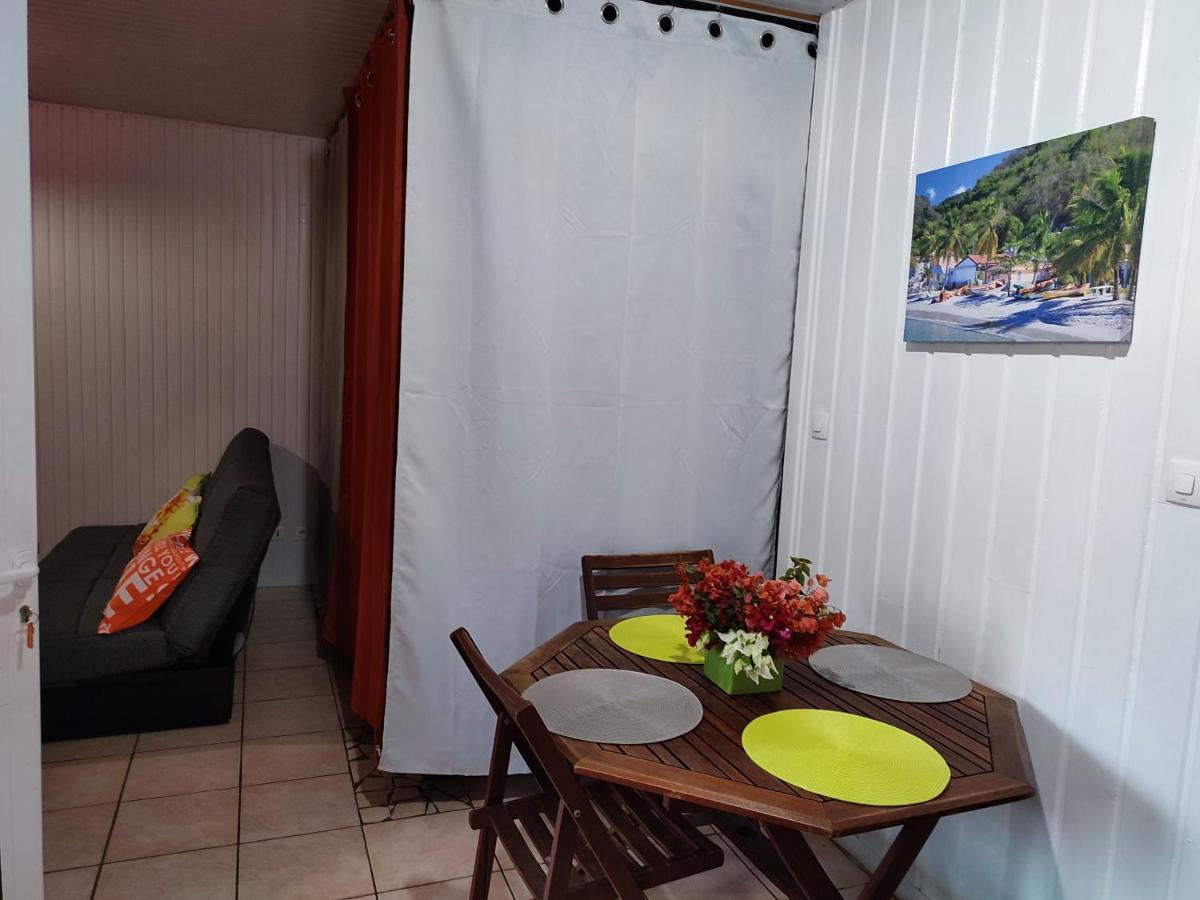 Les Cactus Apartment Bellefontaine Bagian luar foto