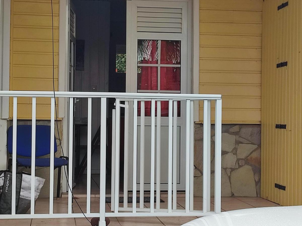 Les Cactus Apartment Bellefontaine Bagian luar foto
